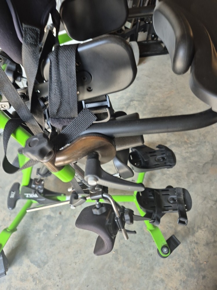 EasyStand Zing MPS Multi-Position Stander Size 1