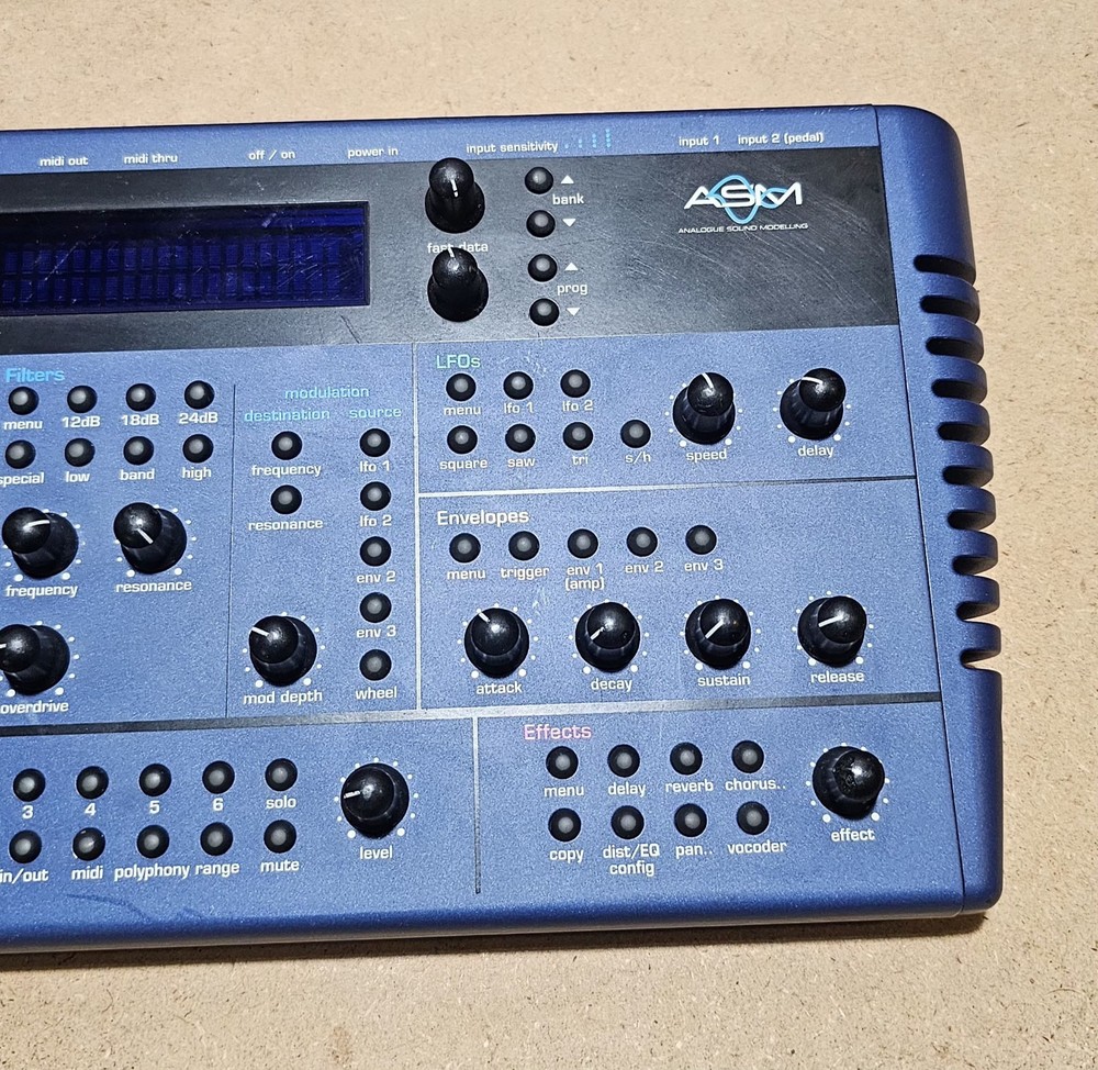 Novation Nova Polyphonic Synthesizer w/ Analogue Sound Modelling -Untested-