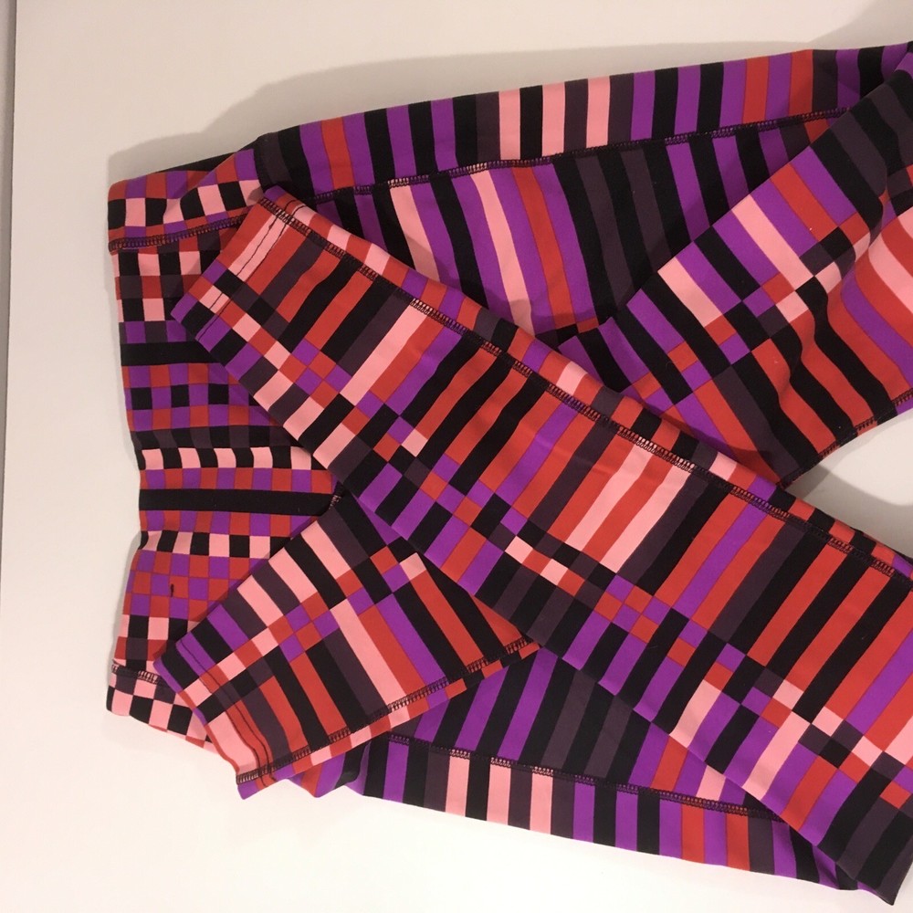 nike womens dri fit Workout Pants Size Small
