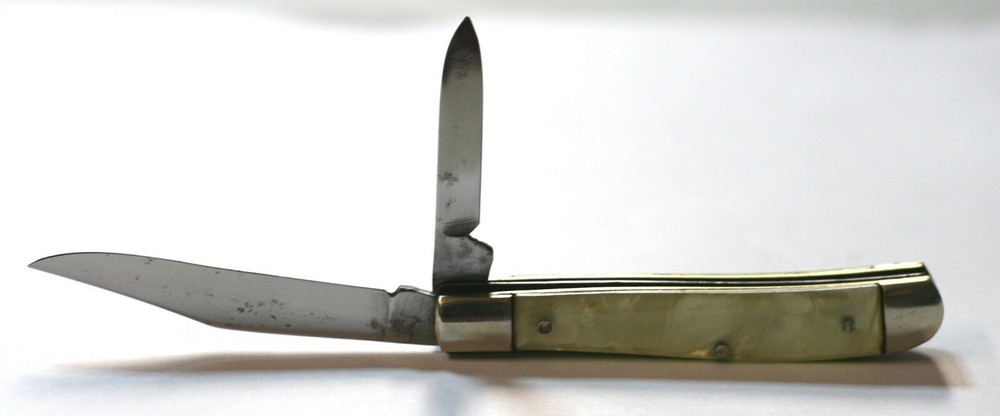 Vintage Unknown Knife 2 Blade USA