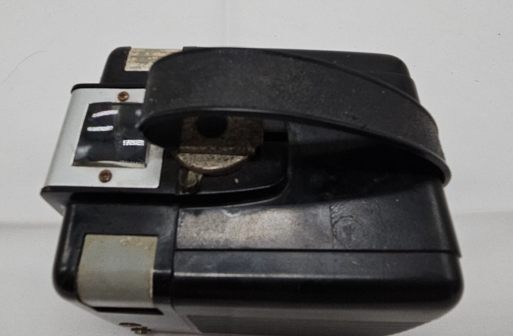 Vintage Kodak Brownie Hawkeye Camera (Untested)