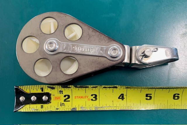 Schaefer Single Block with Swivel Shackle