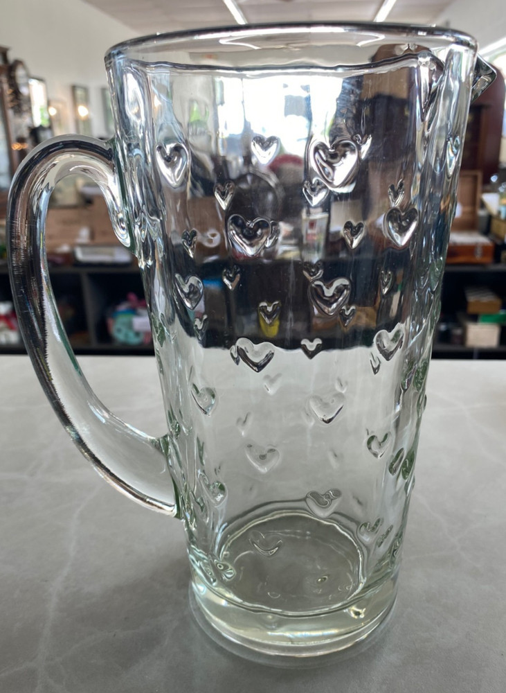 Clear Glass Pitcher with Raised Hearts 48 oz