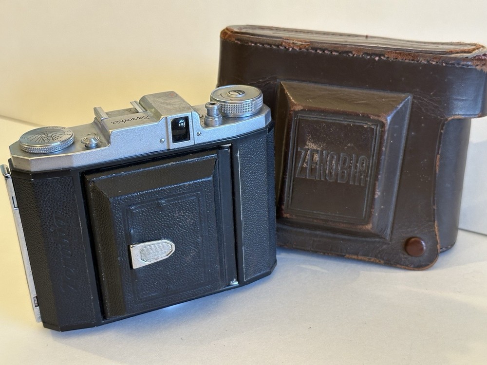 DAIICHI OPTICAL ZENOBIA FOLDING CAMERA from Japan Includes Leather Case