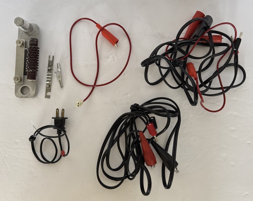 Heathkit Engine Analyzer Model CM-1050 With Cords Vintage Untested Clean