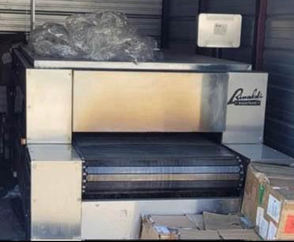 Electric Conveyor Pizza Oven