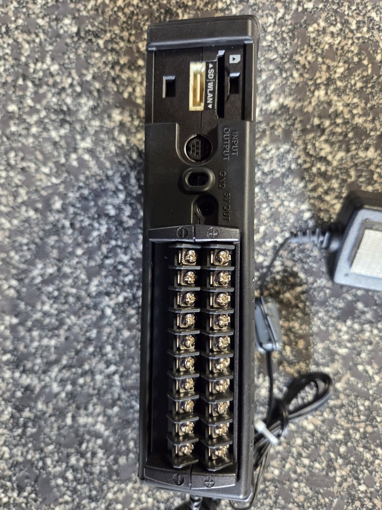 Graphtec GL240 10-Channel Midi Data Logger - Black