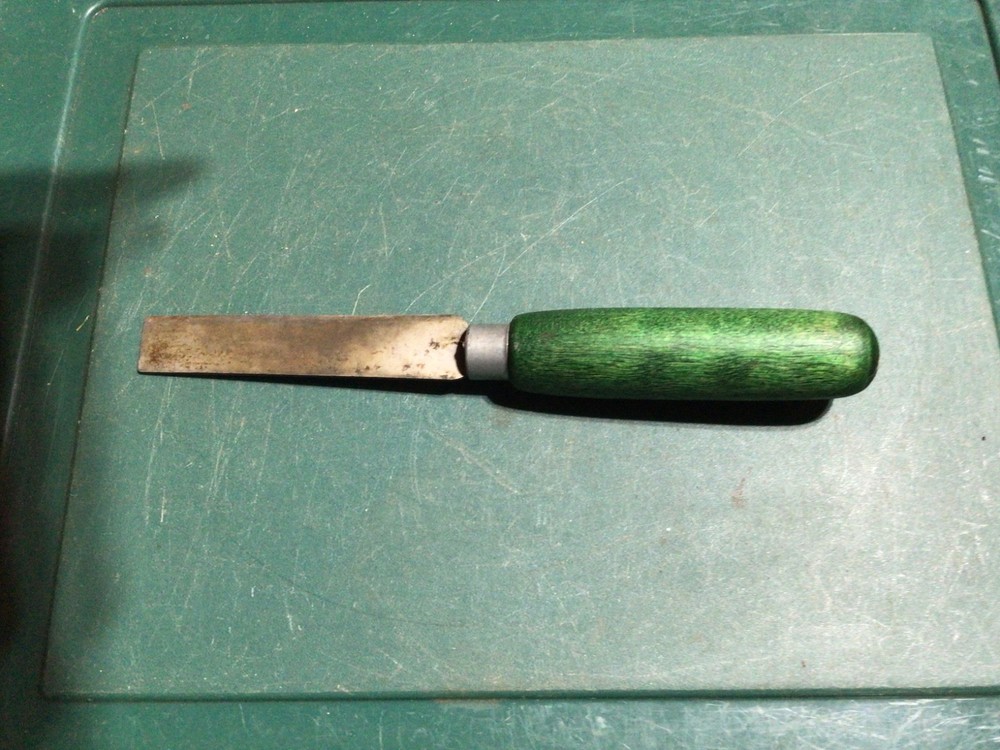 Hyde Tools Regular Square Point Knife Wood Handle USA