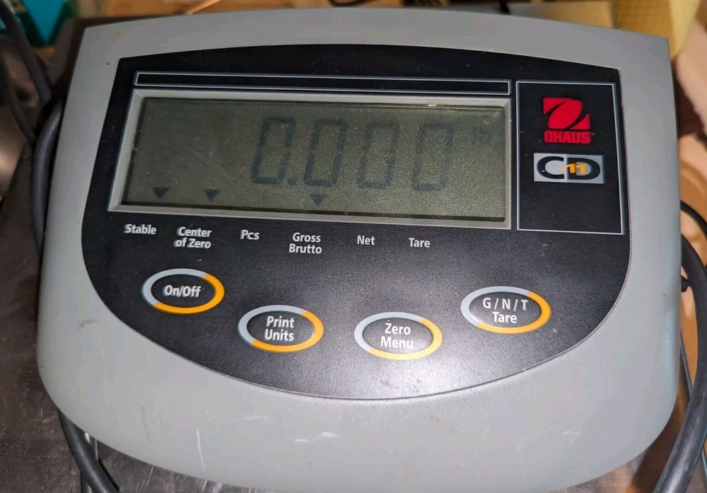 OHAUS CQ10R Scale Champ Square with CD-11 Indicator