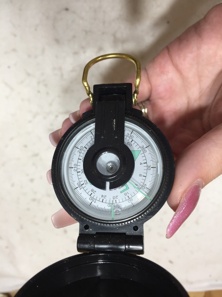 VTG Engneer Lensatic Compass Black Fold Open