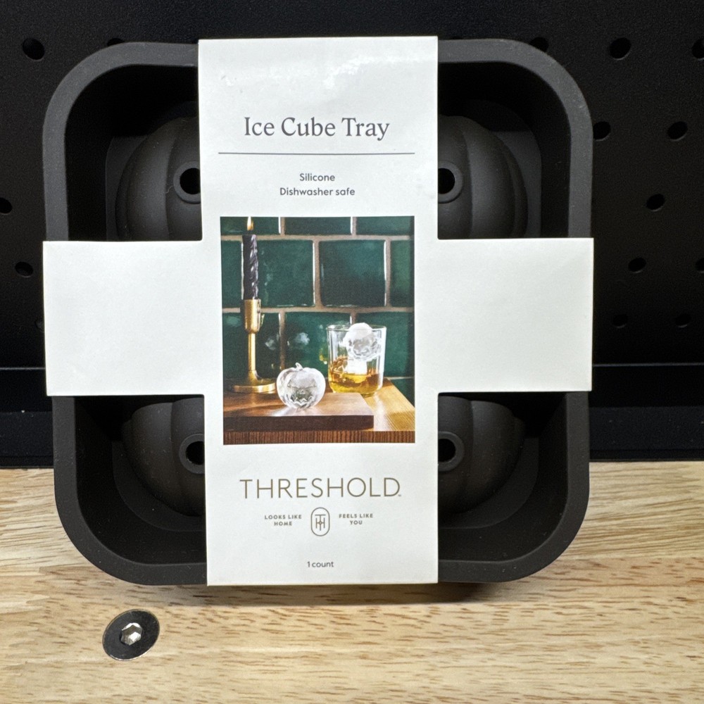 Target Threshold Jack O' Lantern Pumpkin Ice Cube Tray Silicone Halloween NEW