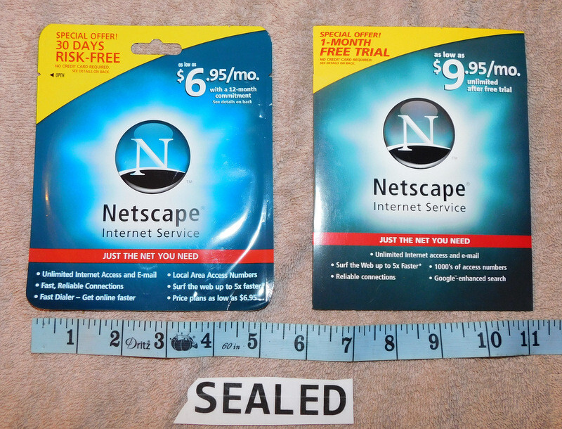2 Vintage Netscape Internet Service  Installation Disc Software for PC Windows