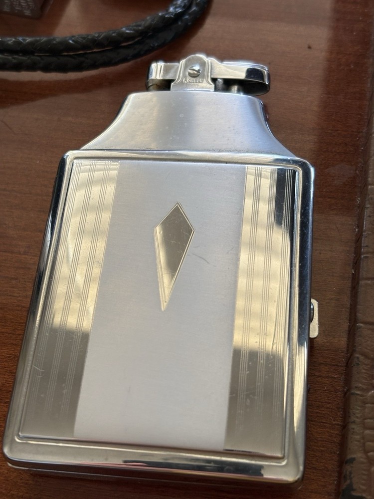 Nice Vintage MCM Art Deco Ronson Mastercase Cigarette Lighter Case Combo