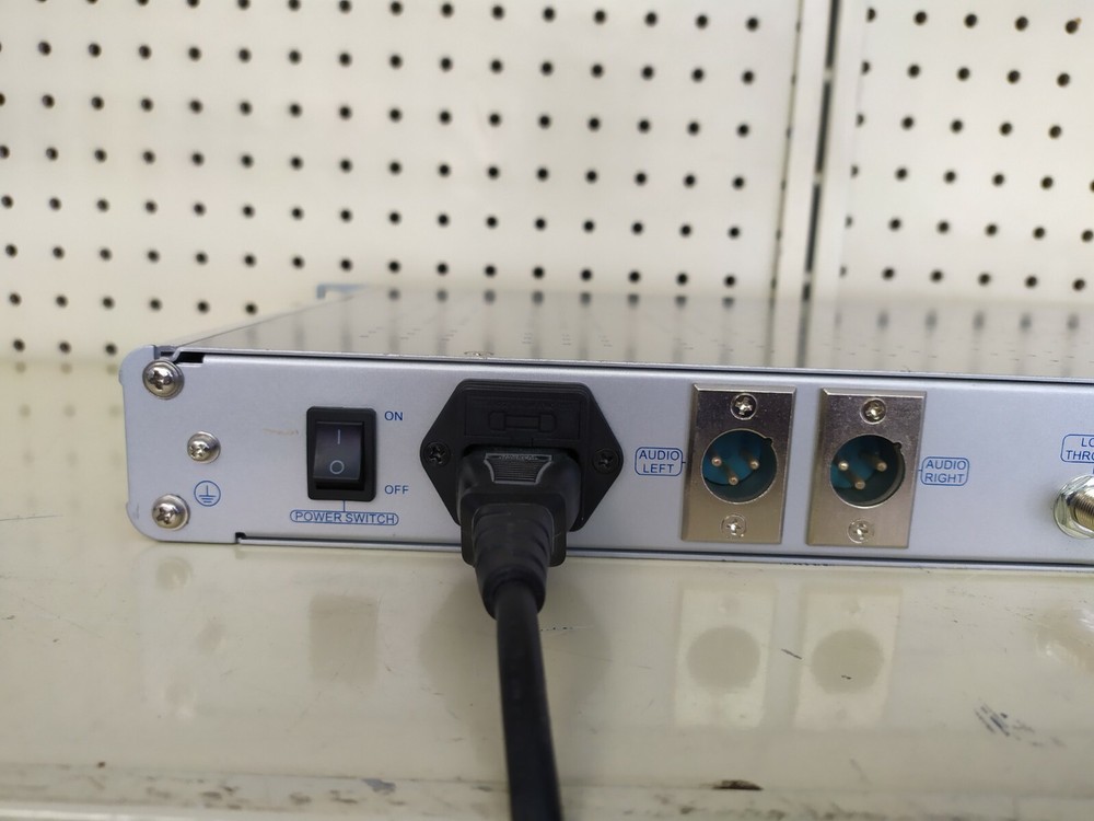 COSHIP CDVB5110G Professional Digital Satellite Decoder