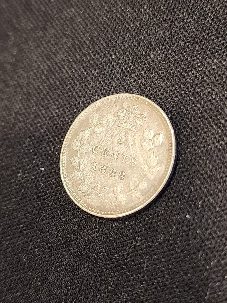 1888 Canada 5 Cents Silver Coin
