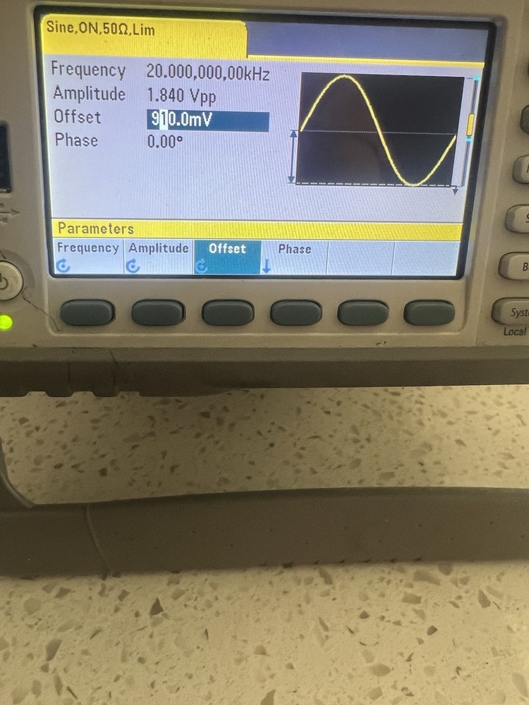 AGILENT KEYSIGHT 33500B TRUEFORM WAVEFORM GENERATOR