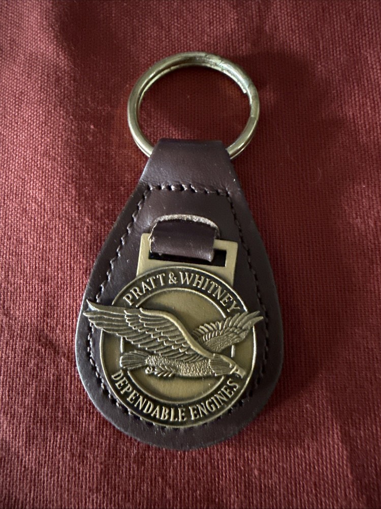PRATT & WHITNEY Dependable Engine Key Fob Key Chain w/Leather Backing Vintage