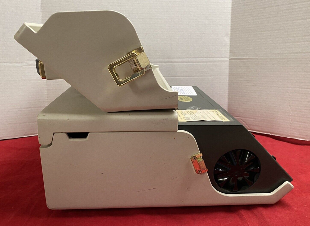 Maico MA 39 Audiometer Hearing Instrument