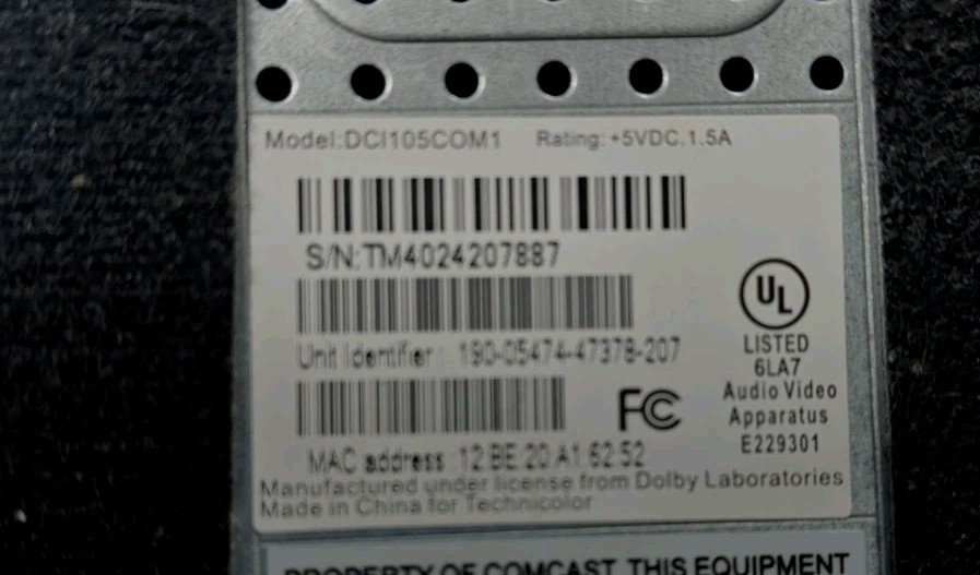 Xfinity Comcast Digital Transport Adapter DCI105COM1 with AC adapter