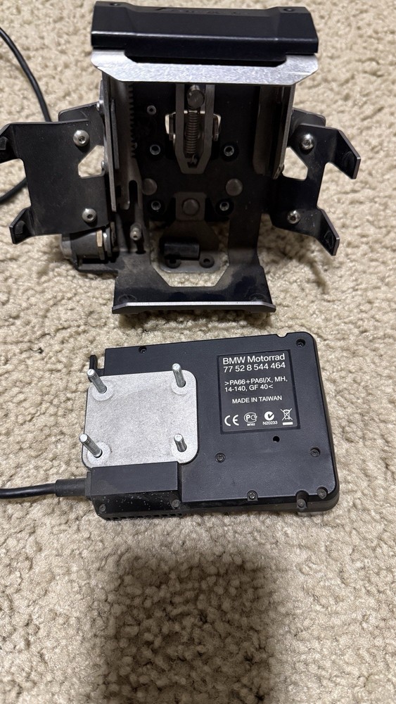 BMW Motorrad Navigator V