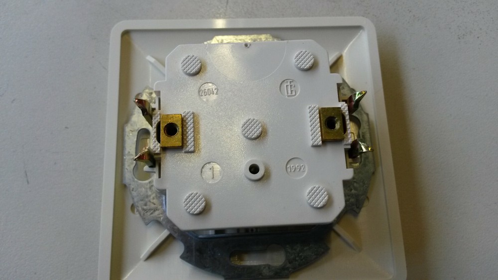 10x Westernsteckdose Flush Mounted 2-fach 4oder 6 Pole 1197