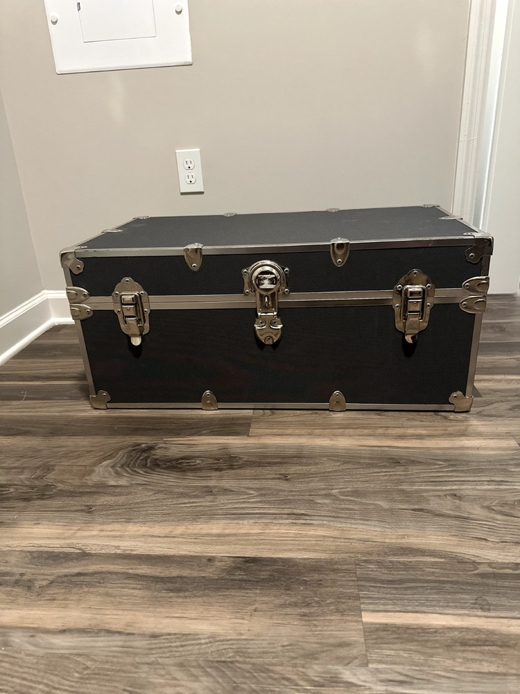 rhino storage trunk