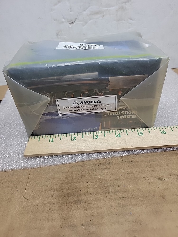 Global lndustrial Trailer Crane Bumper Rectangular 6" x3-1/2" Black B183967