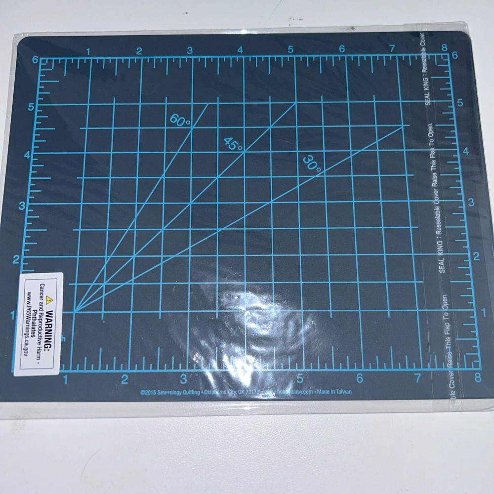 NWT SEWOLOGY SELF HEALING CUTTING MAT DOUBLE SIDED 6"×8"