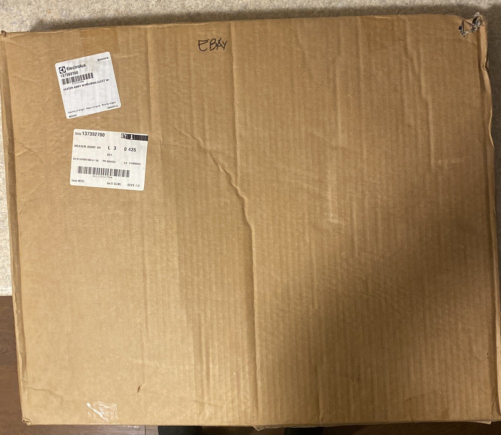 137392700 HEATER WITH HOUSING