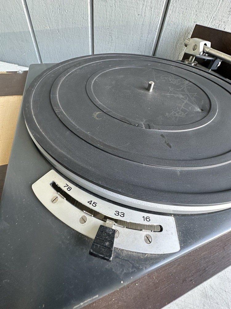 BOGEN B62 TURNTABLE (Read)