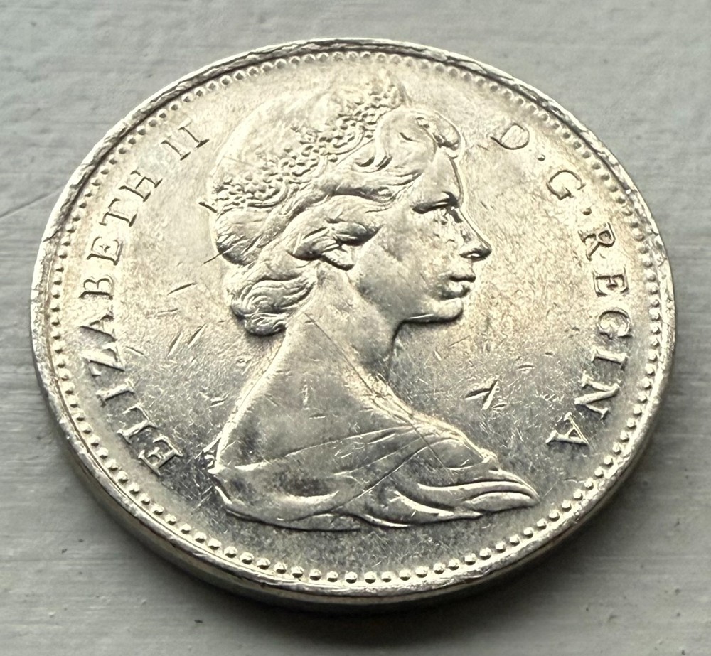 1968 Canada 🇨🇦 5 Cents ~ (AU) Condition