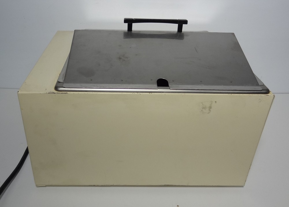 VWR Shel-Lab 1230 Heated Water Bath