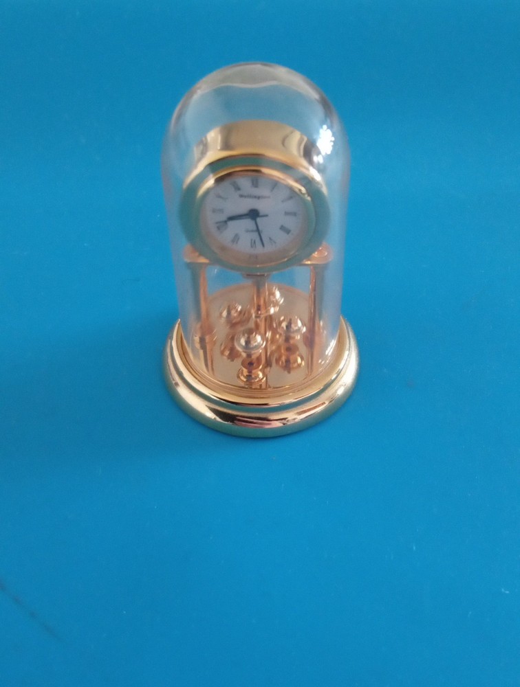 Miniature Novelty Clock