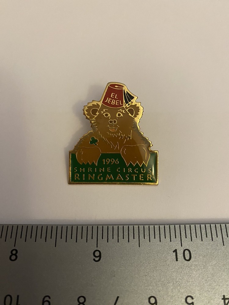 Shrine Circus Ringmaster 1996 Lapel Pin P132