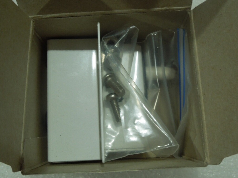 Saginaw Control & Engineering (SCE): SCE-LSA Light Switch Kit. New Old Stock