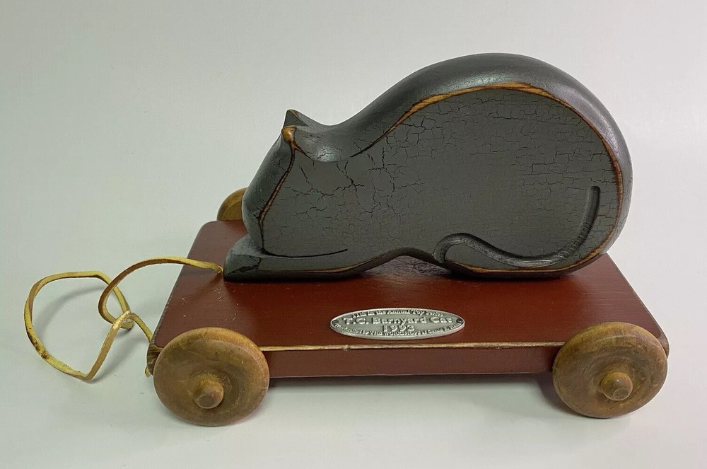 T.C.Barnyard Cat Painted Wood Leather Pull Primitive Pull Toy Henn Workshop 1993