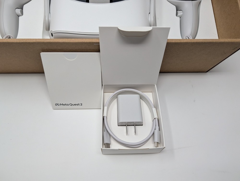 Open Box, Oculus Quest 2 Virtual Reality Headset 128GB, Includes Controllers