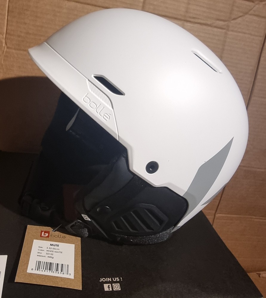 Bolle Mute Ski Helmet in White, Size: 52-55cm/Small, Robust ABS Protective Shell