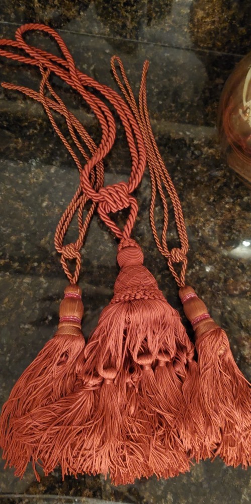 Rope Tassel Chestnut 3 Pieces