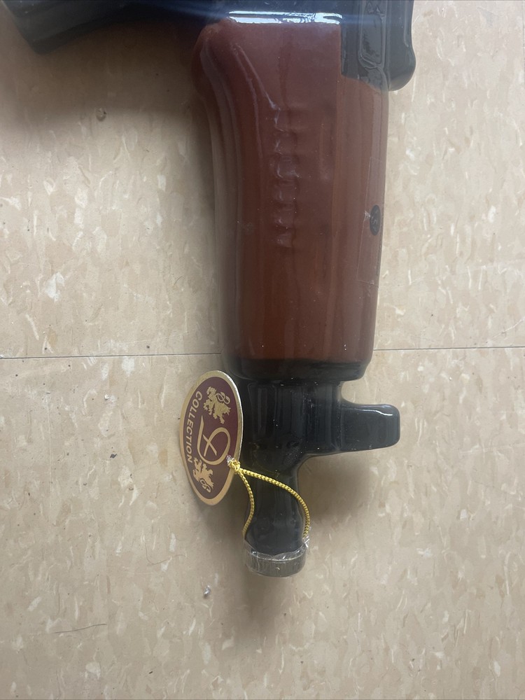 Ceramic Kalashnikov, Empty