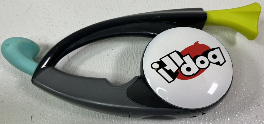 Hasbro Bop It Handheld Electronic Game Toy 2015 - Tested