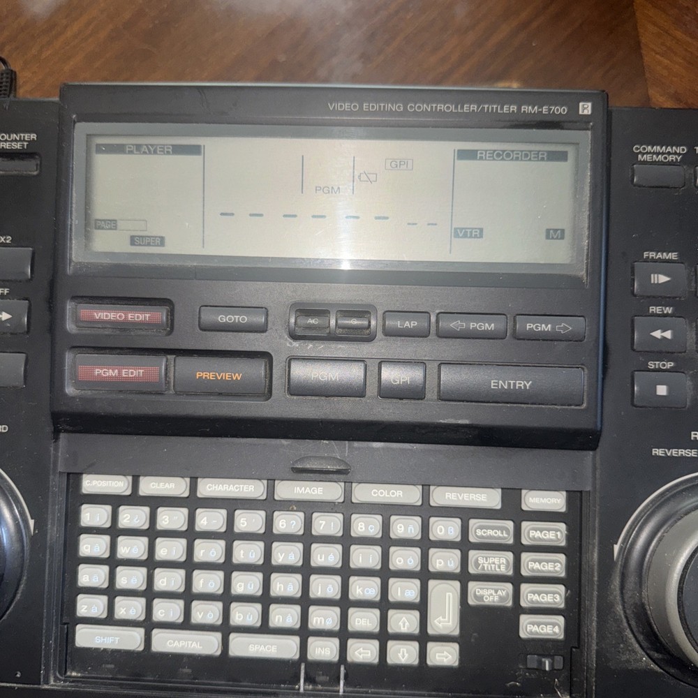 Sony RM-E700 Video Editor Controller/Titler w/ Power Adapter
