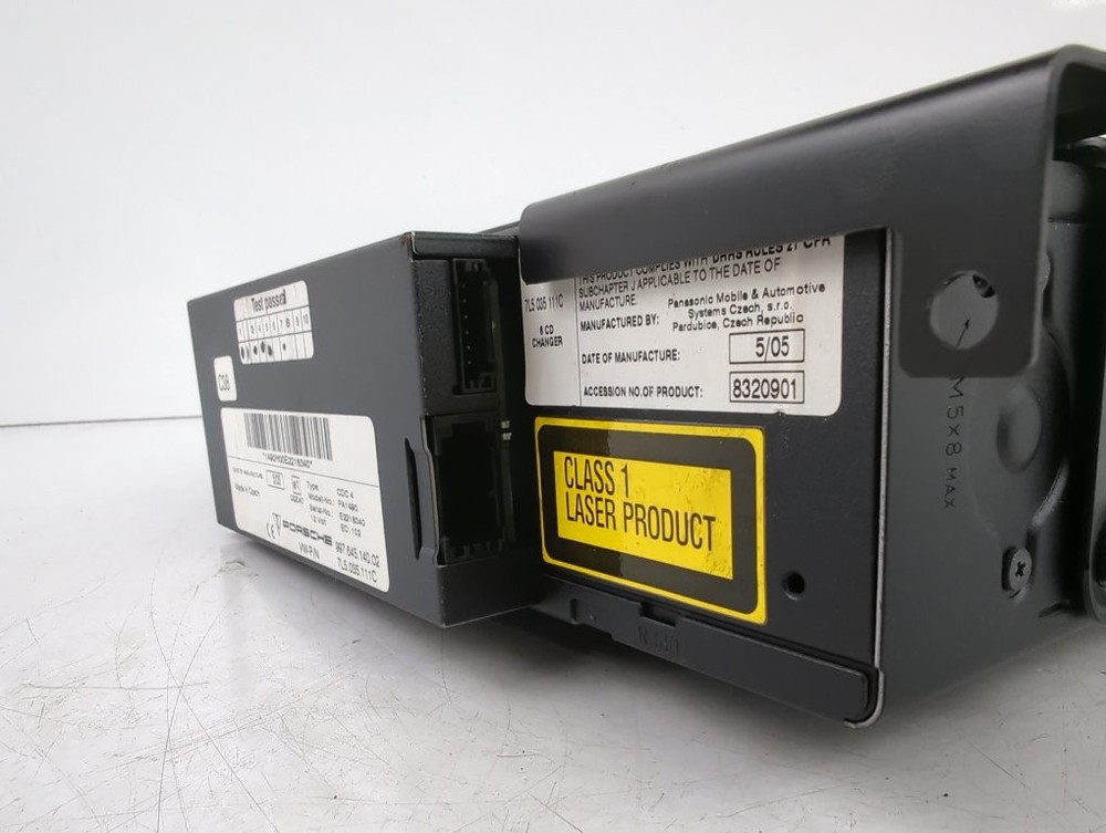 Porsche Cayenne 2002-2007 CD Changer Unit 7L5035111C