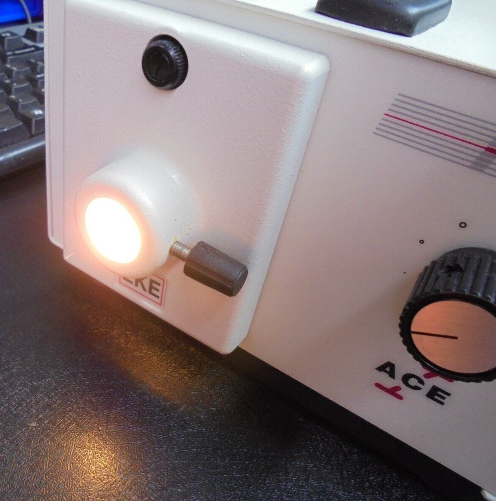 Fostech P/N 20500 Fiber Optic Illuminator Light Source Input