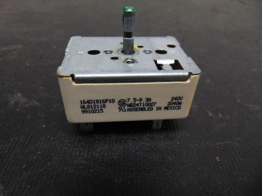 GE Range JBP66B0B1AD Surface Element Control Switch WB24T10027