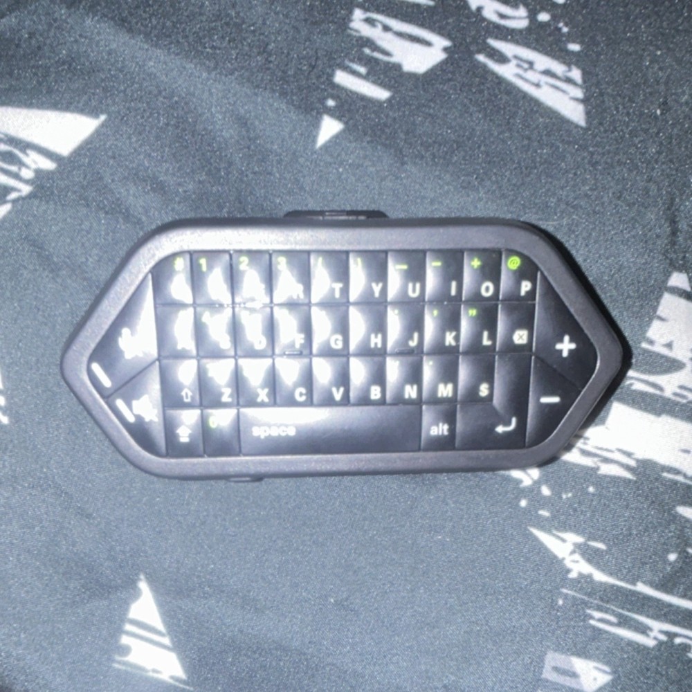 YOK ChatPad Keyboard Black Controller Attachment for Xbox One Plastic E8619