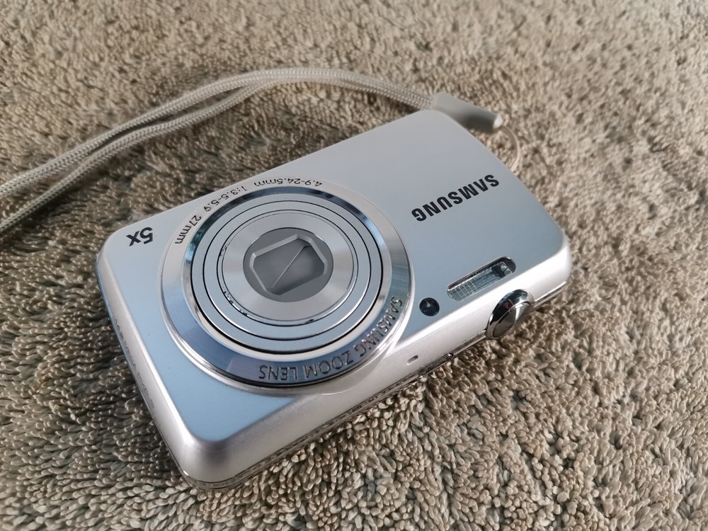 Samsung Digital Camera PL22 14.2MP Silver Tested Bare Unit