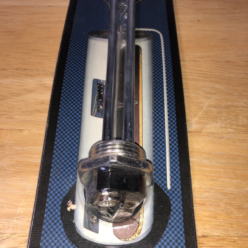 Camco 02343 4500W 240V HWD Screw-In Water Heater Element High Watt Density NOS