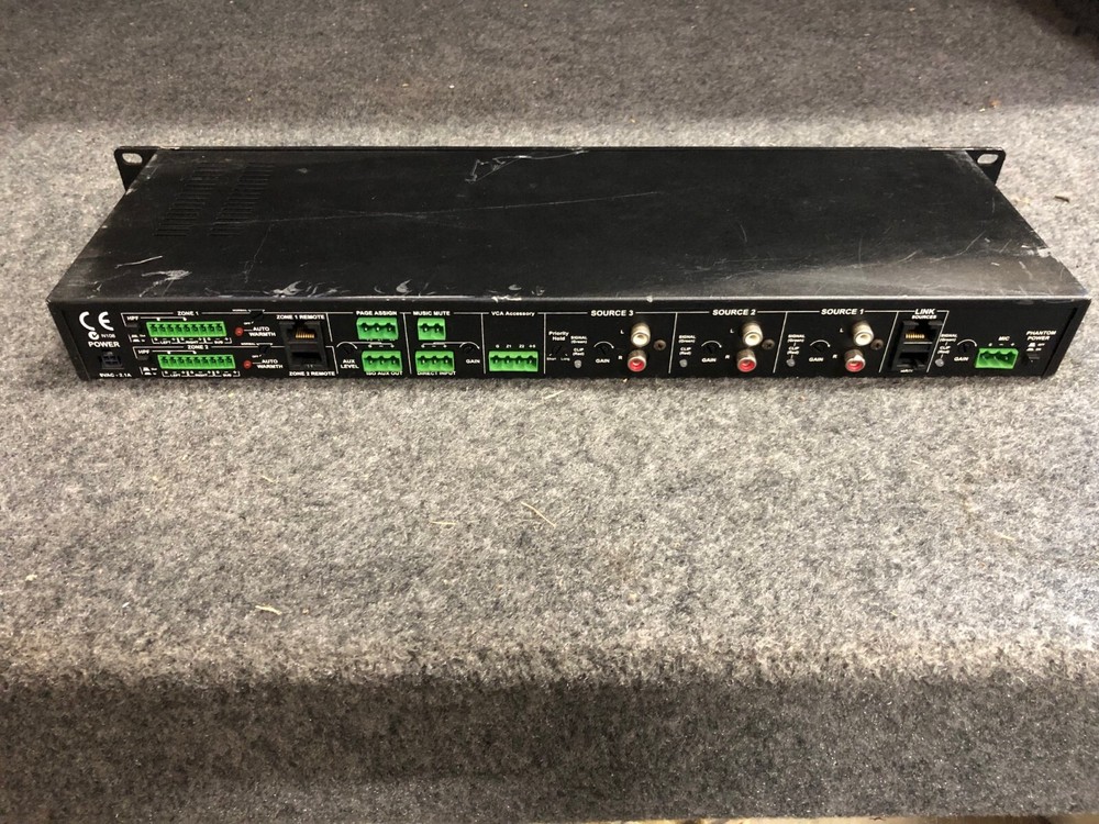 JBL Soundzone Z32S Multiple Audio Source Controller Mixer Router MAKE OFFER!