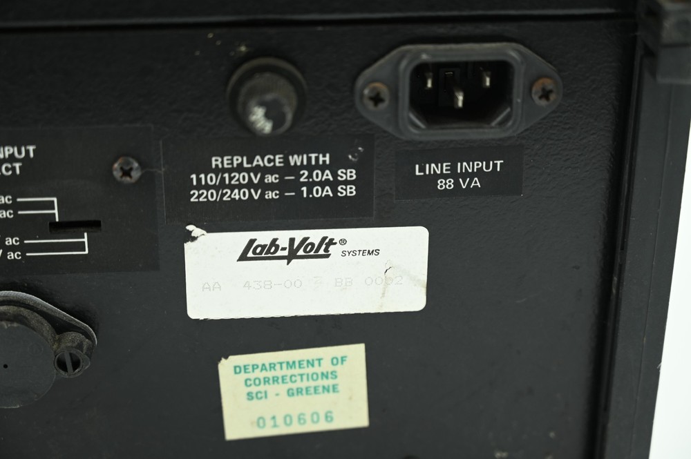 Lab-Volt Laboratory Systems Instruments Model 438-00 Education